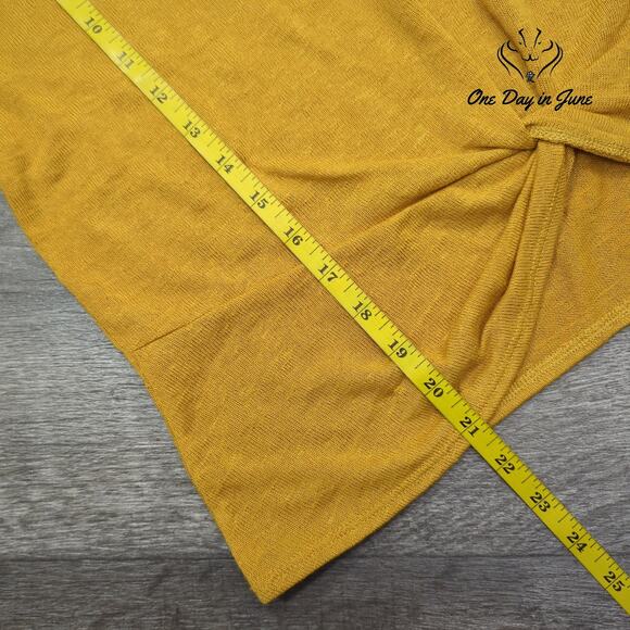 Sanctuary Long Sleeve Sweater Size L - Picture 4 of 5